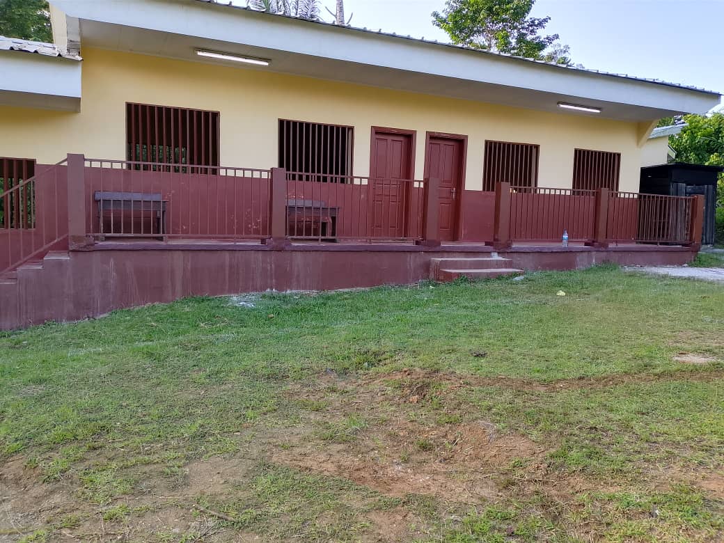 Bâtiment résidentiel avec galeries couvertes — Gabon